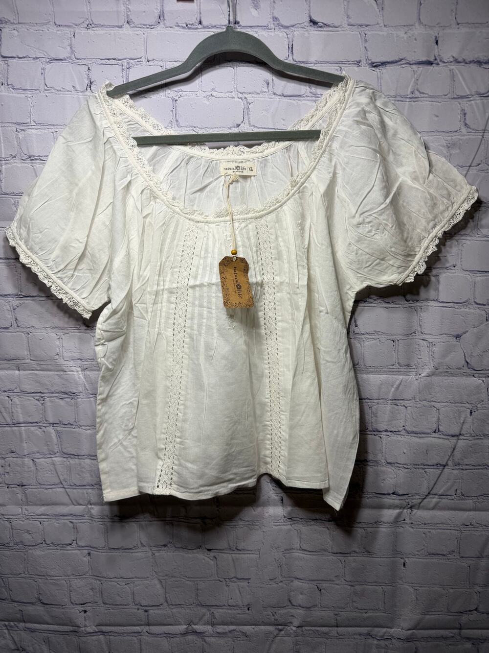 Natural Life Sweet Nothigns Embroidered Cotton Top Sz XL NWT Cottagecore